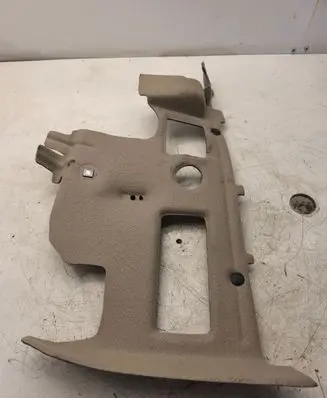 Jeep Grand Cherokee Dashboard lower bottom trim panel 3152012