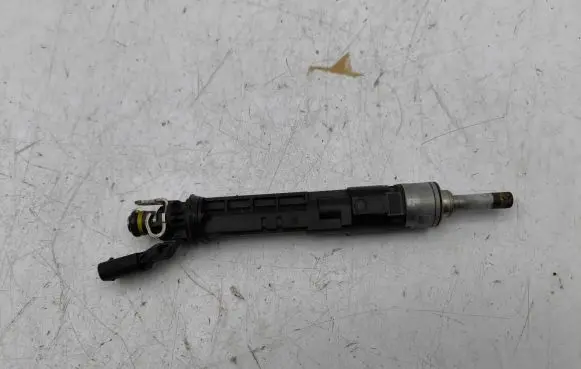 Nissan Qashqai Fuel injector A2820701000 166001525R