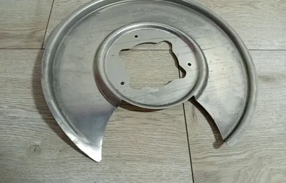 Tesla Model X Rear brake disc plate dust cover 1620410 142066100B