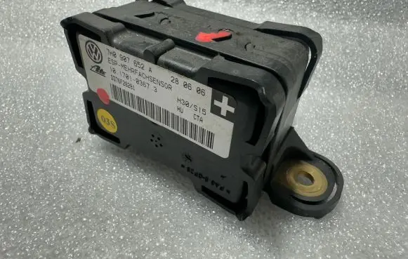 Audi Q7 4L ESP acceleration yaw rate sensor 7H0907652A