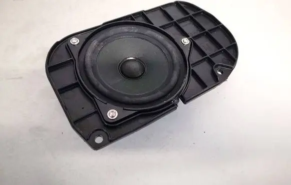 BMW 5 F10 F11 Front door speaker 923918401
