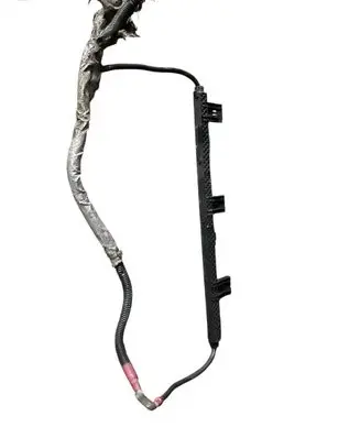 BMW 3 E92 E93 Positive cable (battery) 12517531216 12517531217 7531216