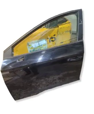 Seat Leon (5F) Front door 