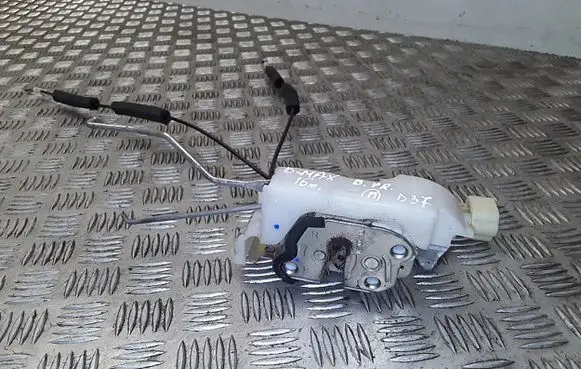 Isuzu D-Max Front door lock