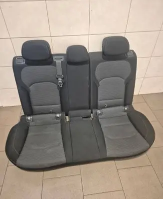 Hyundai i30 Second row seats 