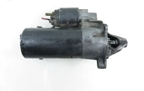 Volkswagen PASSAT B5 Starter motor 068911024C 0001110122