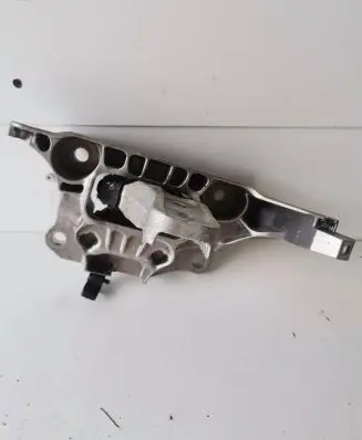 Opel Corsa F Gearbox mounting bracket 9824296180 4A109750