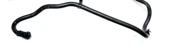 Peugeot 3008 II Engine coolant pipe/hose 9673473980
