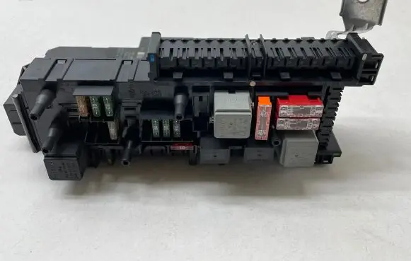 Mercedes-Benz C W204 Comfort/convenience module 2049060405 5DK01102200 2045458732