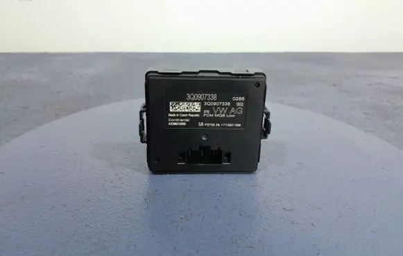 Volkswagen Golf Sportsvan Other control units/modules 3Q0907338