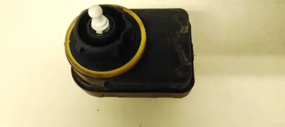 Peugeot 406 Headlight level height control switch