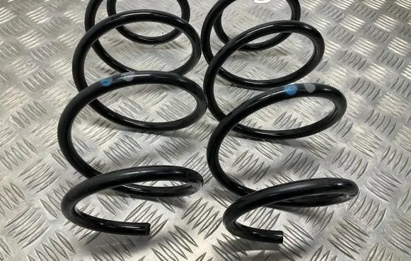 Volkswagen Golf Sportsvan Front coil spring