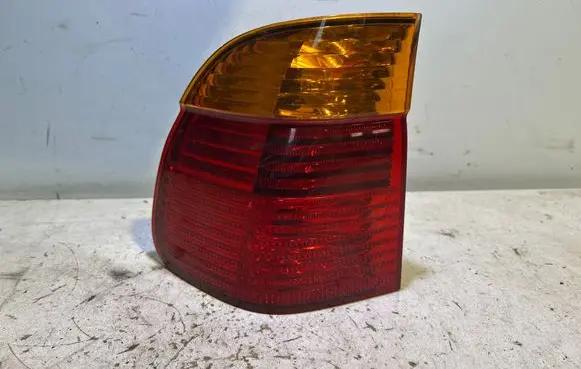 BMW 5 E39 Rear/tail lights 6900213 28052001 301301