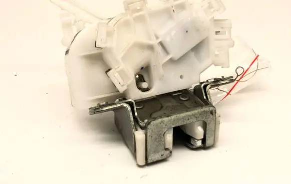 Mitsubishi Mirage VI G4 Attrage Tailgate exterior lock 