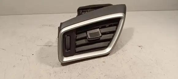 Nissan X-Trail T32 Dashboard side air vent grill/cover trim E9895311100