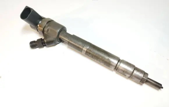 Fuel injector