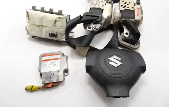 Suzuki Swift I Airbag set 