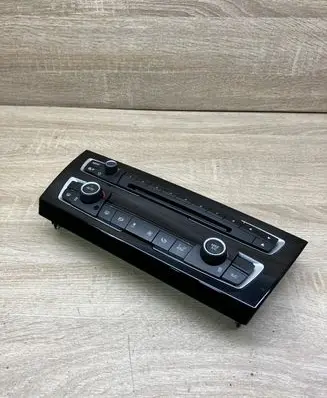 BMW 1 F20 F21 Climate control unit 9338772