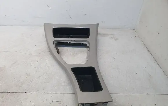 BMW 3 E92 E93 Other center console (tunnel) element 7118023