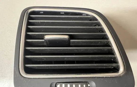 Volkswagen Sharan Dashboard side air vent grill/cover trim 7N0819704D 677310 80V0380