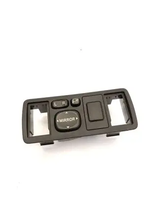 Toyota Avensis T250 Wing mirror switch 183575 777669