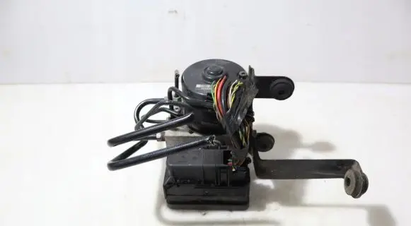 Volvo V50 ABS Pump