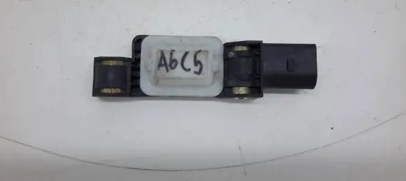 Audi A6 S6 C5 4B Airbag deployment crash/impact sensor 4B0959643E 020703 0232H0AS0N43
