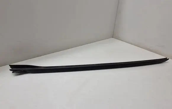 BMW i4 Windshield trim 7933087