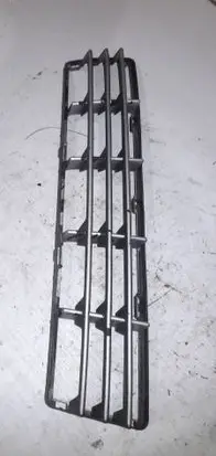 Volvo V50 Front bumper lower grill 30657006