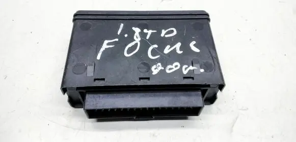 Ford Focus Comfort/convenience module 98AG14K150AE