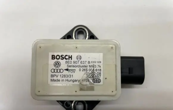 Audi A6 S6 C6 4F ESP acceleration yaw rate sensor 8E0907637B