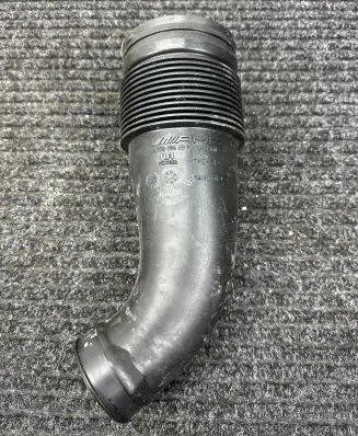 Mercedes-Benz AMG GT R190 C190 Intercooler hose/pipe A1780940397 01149301