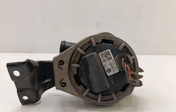 Volkswagen ID.3 Electric auxiliary coolant/water pump 1EA965567L