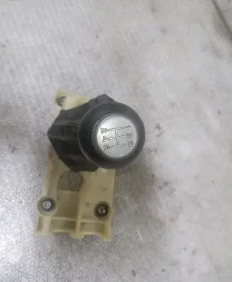 Suzuki Alto Gear shifter/selector