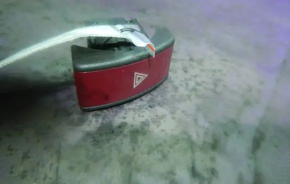 Opel Combo C Hazard light switch 13539900