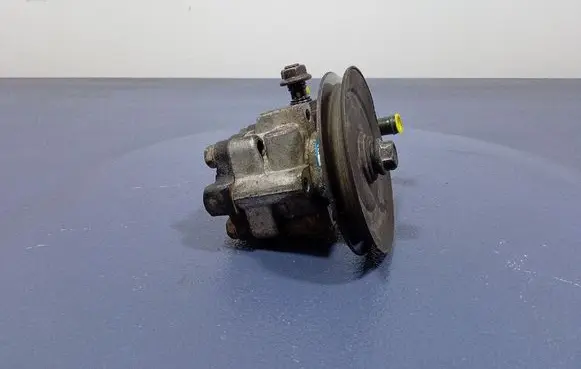 KIA Retona Power steering pump 0K02432680A