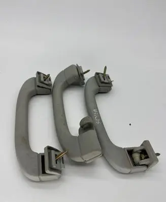 BMW 5 E39 Rear interior roof grab handle 8227593