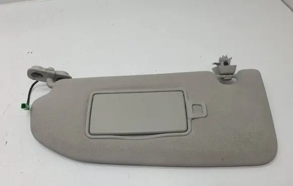 Volvo XC40 Sun visor