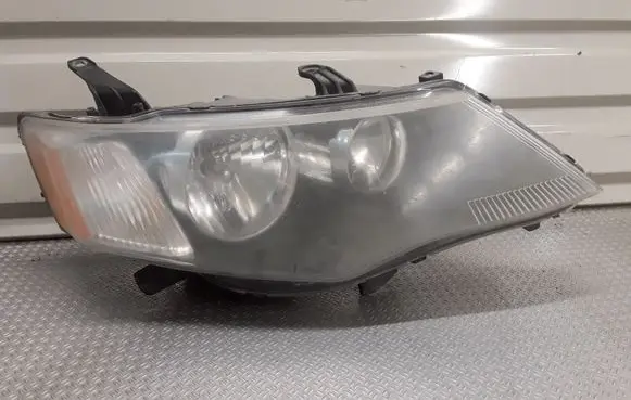 Mitsubishi Outlander Headlight/headlamp 