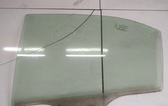 Honda Accord Rear door window glass AS2