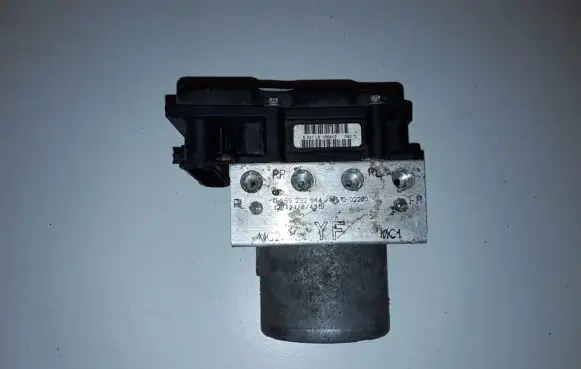 Toyota Auris 150 ABS Pump 0265800986
