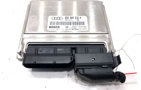 Audi A4 S4 B6 8E 8H Engine control unit/module ECU 8E0909518M