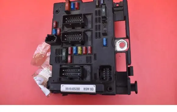 Peugeot 307 Fuse box set 9646405280