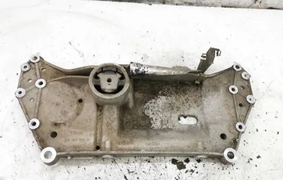 Volkswagen Golf Plus Front subframe 1K0199369F