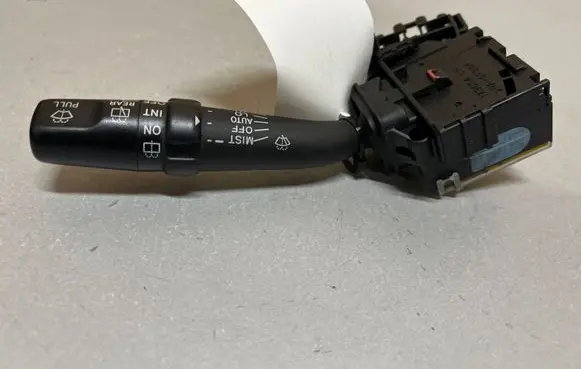 Toyota Corolla Verso E121 Other switches/knobs/shifts 05170