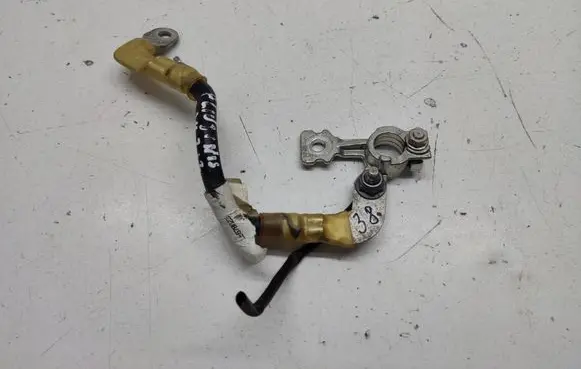 Mercedes-Benz E W213 Positive cable (battery) A2135407728