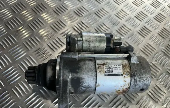 Volkswagen Tiguan Starter motor 02M911024B