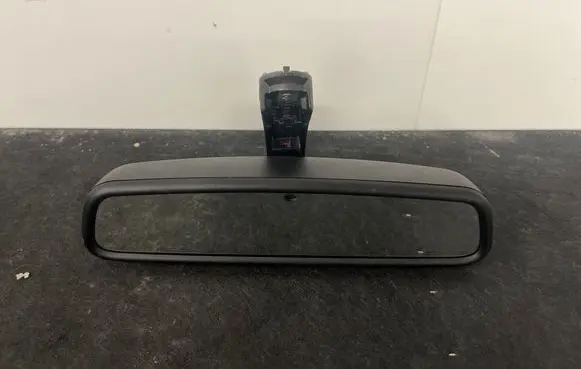 BMW 5 E60 E61 Rear view mirror (interior) 9051540 51116 19769084