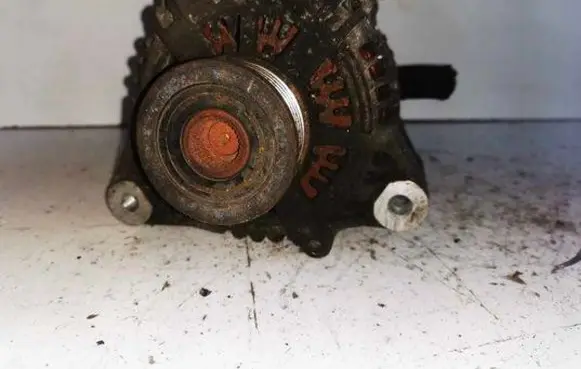KIA Sportage Generator/alternator 3730027012 021319112