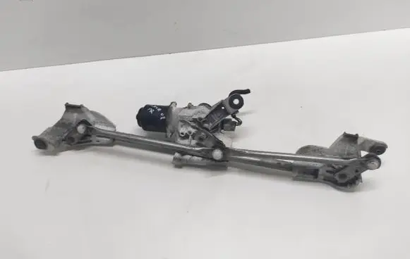 Nissan Navara D40 Front door window regulator with motor 110504